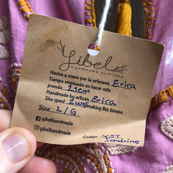 Handmade in Mexico embroidered dress - label is Yibel. L-XL (embedded waist tie) - Picture 4 of 6
